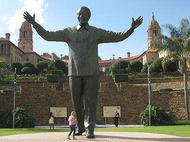 Mandela-Statue