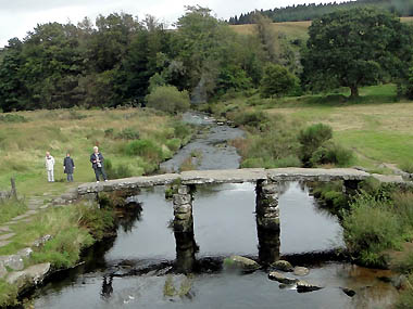 Alte Steinbrücke in Dartmoor